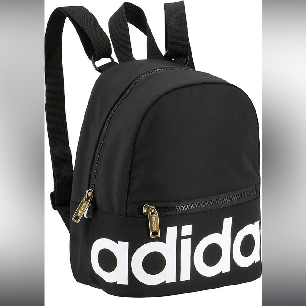 ⭐️ - - - Adidas mini backpack